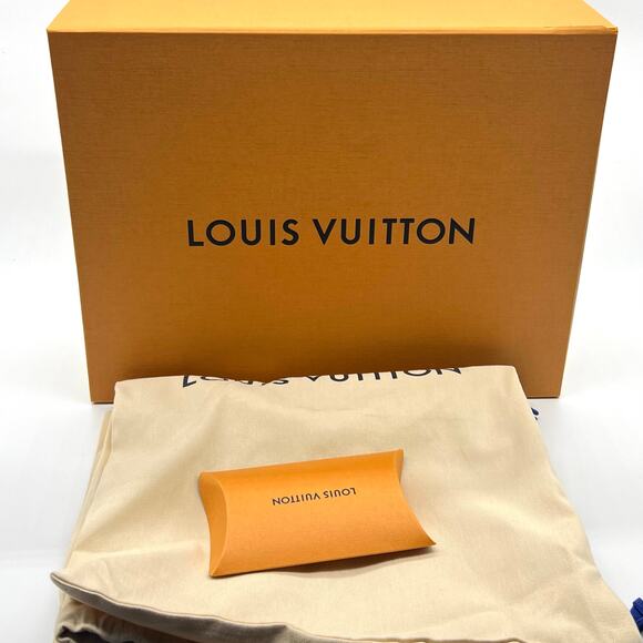 Size 7.5US - Louis Vuitton Runaway Triple Monogram Sneakers - Picture 8 of 8